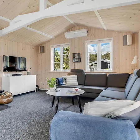 Lovely Renovated Home, With Large Enclosed Terrace, In Vorupor By The North Sea Thisted