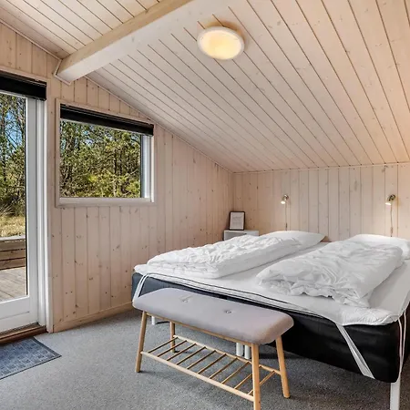 Lovely Renovated Home, With Large Enclosed Terrace, In Vorupor By The North Sea Feriehus Thisted